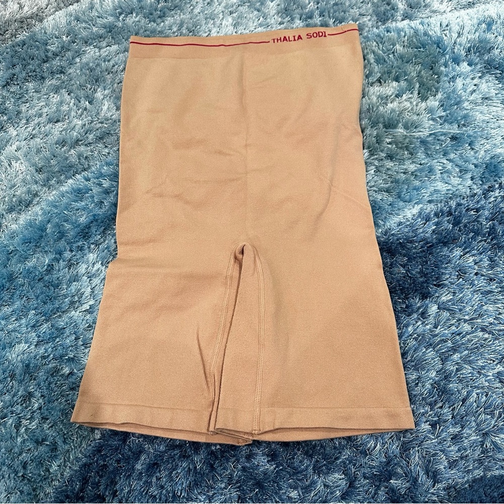 THALIA SODI spanx!